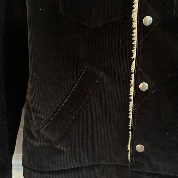 Man’s Sandro Black Corduroy Cream Faux Shearling Snap Up Jacket Size Large - Picture 4 of 8